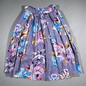 Neiman Marcus Pleated Multi Colorful Floral Skirt Size 00/0 XS - 2 XS  No Tag!